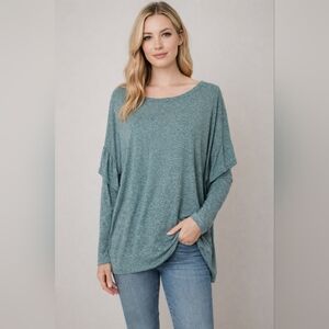 🍂 Heather Green Flare Sleeved Shirt